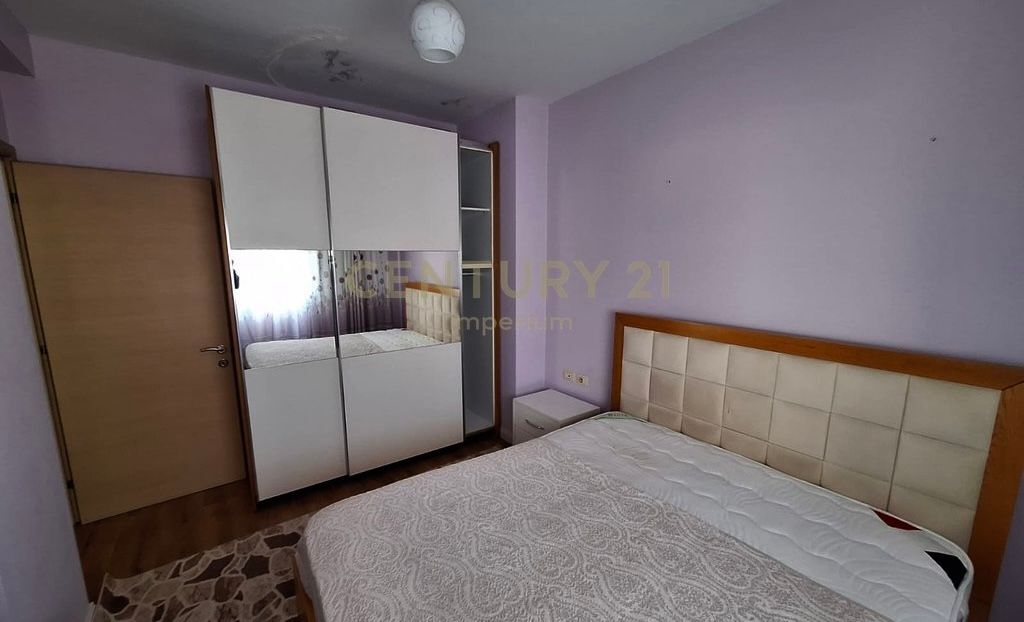 Apartment 2+1 for rent in Misto Mame