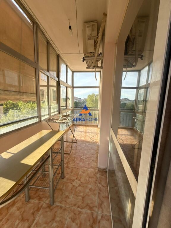 JEPET APARTAMENT ME QERA 1+1+BALLKON "VASIL SHANTO" 500 EURO