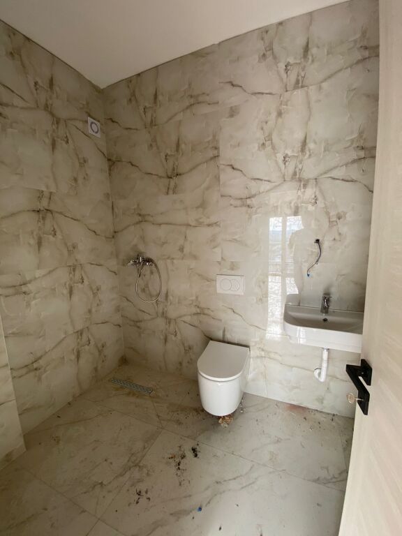 Paskuqan , 2+1+2wc per qera