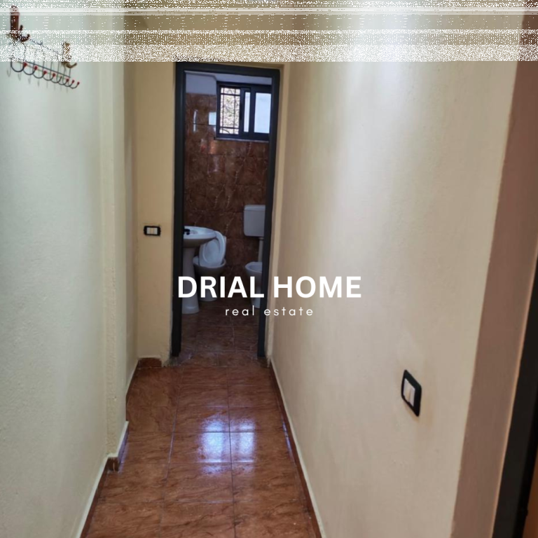 Shtepi private me qera 1+1