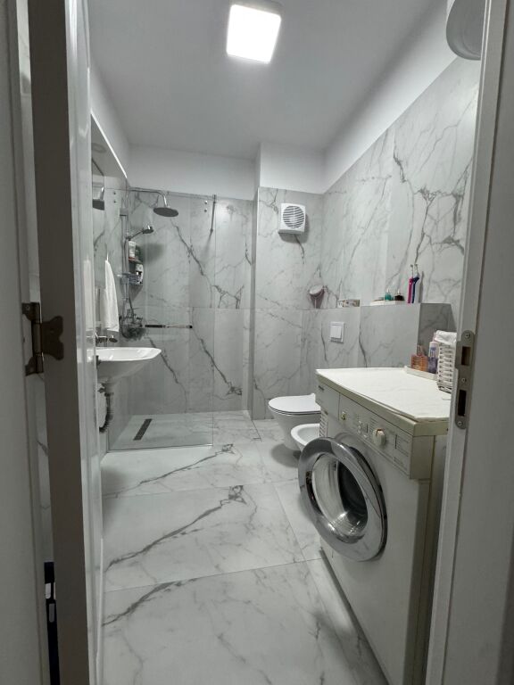 In vendita 1+1 completamente arredato complesso ASL, sopra Pediatria