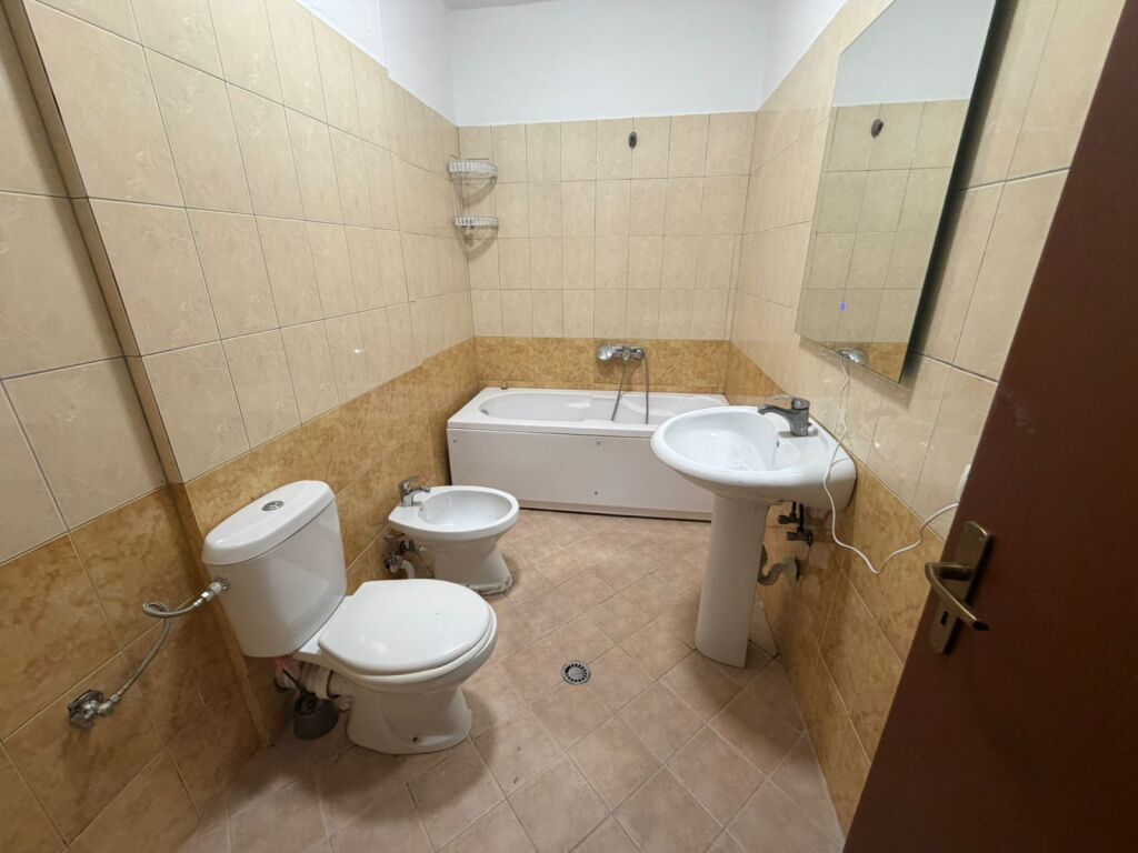 In affitto 3+1 Fresku Spar Market 450€