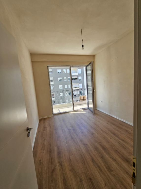 🏡 Apartment 3+1+2 + Storage for Sale – Paris Commune  