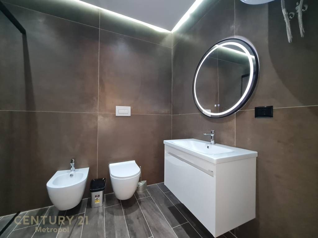 OFROJ PER QIRA APARTAMENT 2+1+2 me Post Parkimi, REZIDENCA SOFIA HILL-TEG!