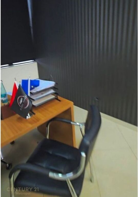 Zyre me qira, Kullat Binjake