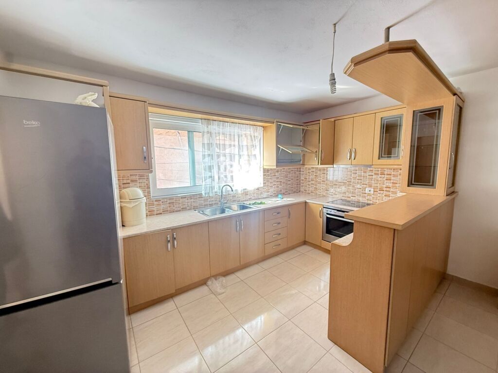 For sale 2+1+2 Sarande