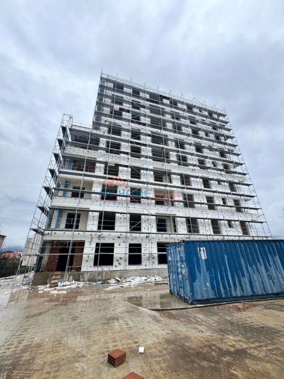 Apartament 1+1 ne Shitje ne Kamez