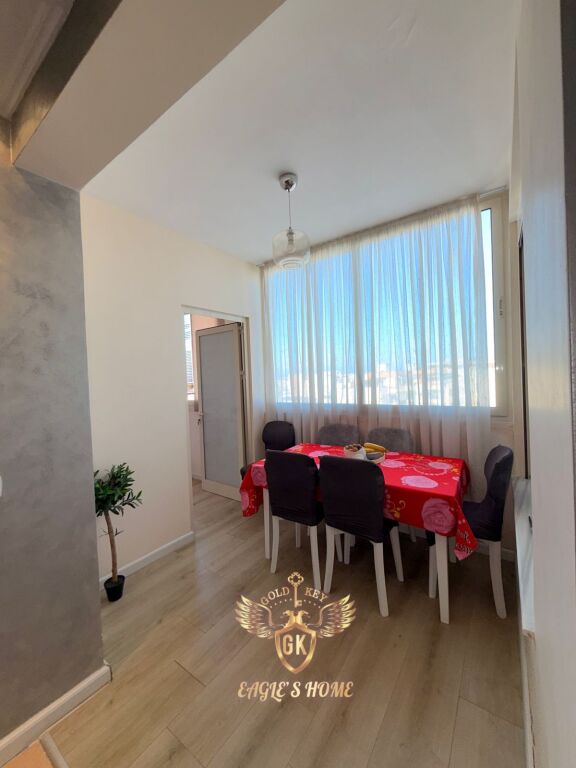 SHITET APARTAMENT 2+1 ISH RAJONI POLICIS DURRES