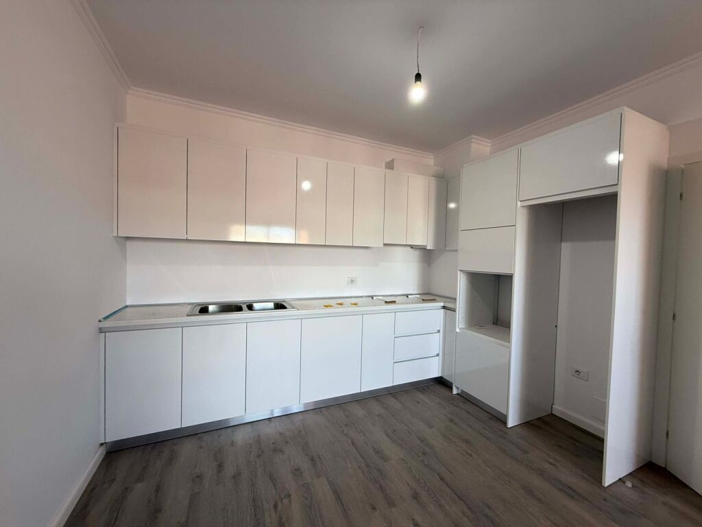 RENT APARTMENT 2+1+2+PARKING , OASIS COMPLEX , NEW RING