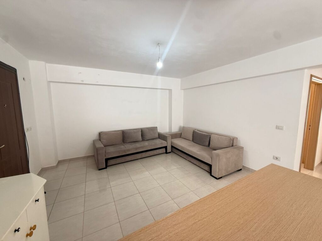 For sale 2+1+2 Sarande