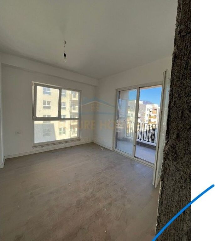 Shitet, Apartament 2+1 , Rruga Dritan Hoxha,  Tirane.