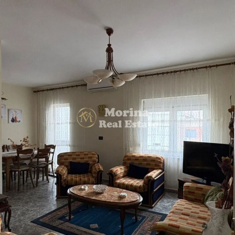 Affitto | Appartamento 2 + 1 | Via Elbasanit | 600 €/mese