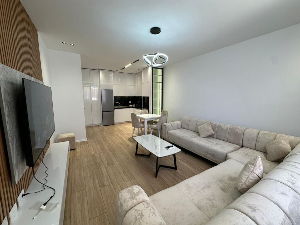 Apartment 1+1+Parking for rent at Urban Gate in Astir.