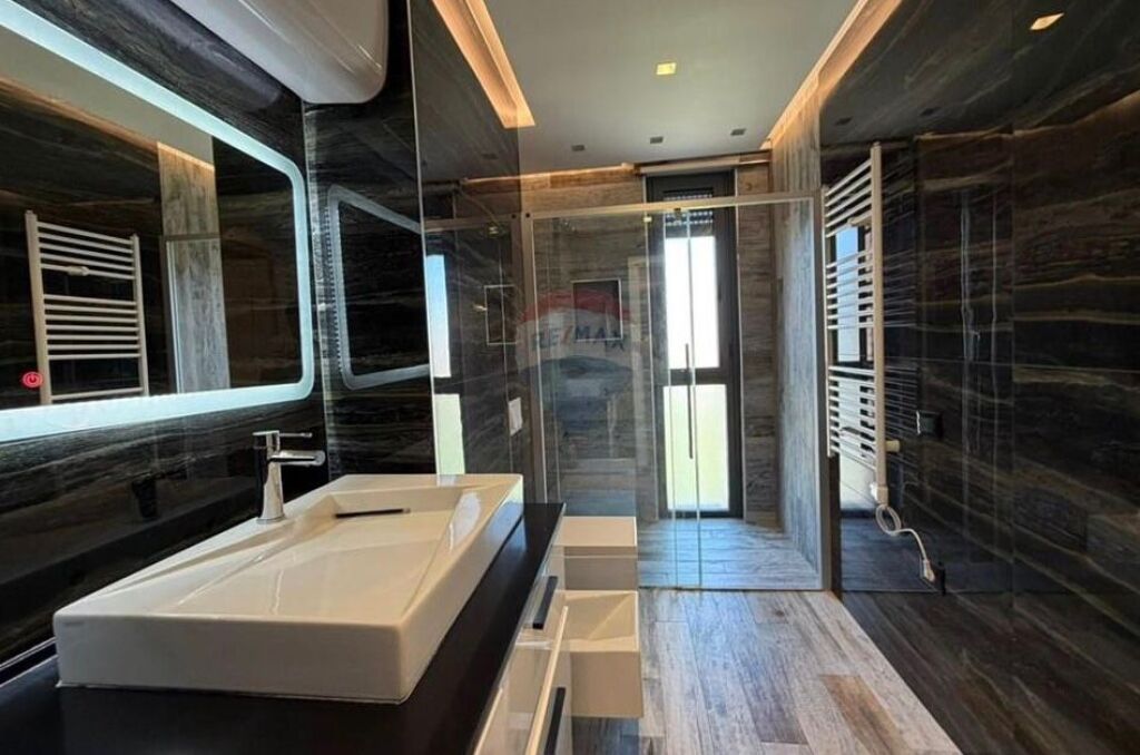 Apartament - Për Shitje - Fiori Di Bosco, Tiranë ID: 530411003-930