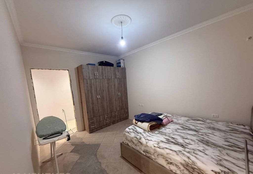 Appartamento 3+1+2 +80m Verande In vendita a Fresk, Tirana