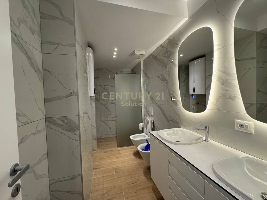 APPARTAMENTO IN AFFITTO 2+1+2 POSTI AUTO PRESSO LA RESIDENZA KODRA E DIELLIT 2!