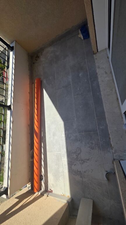 🏡 Apartament 2+1 në Shitje – Lagjja Pelivan Leskaj, Vlorë