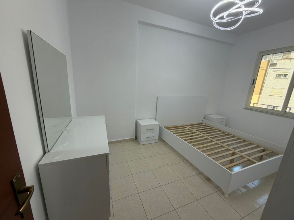 In affitto 3+1 Fresku Spar Market 450€