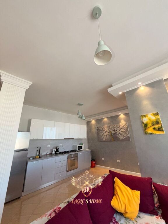 SHITET APARTAMENT 2+1 ISH RAJONI POLICIS DURRES