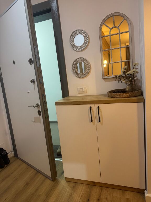 In vendita 1+1 completamente arredato complesso ASL, sopra Pediatria