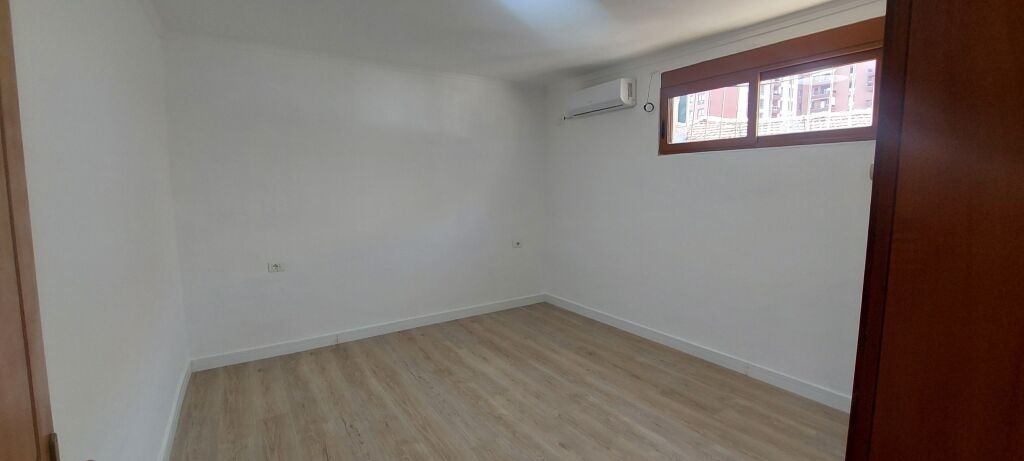 Garsoniere me qera Rruga Kavajës