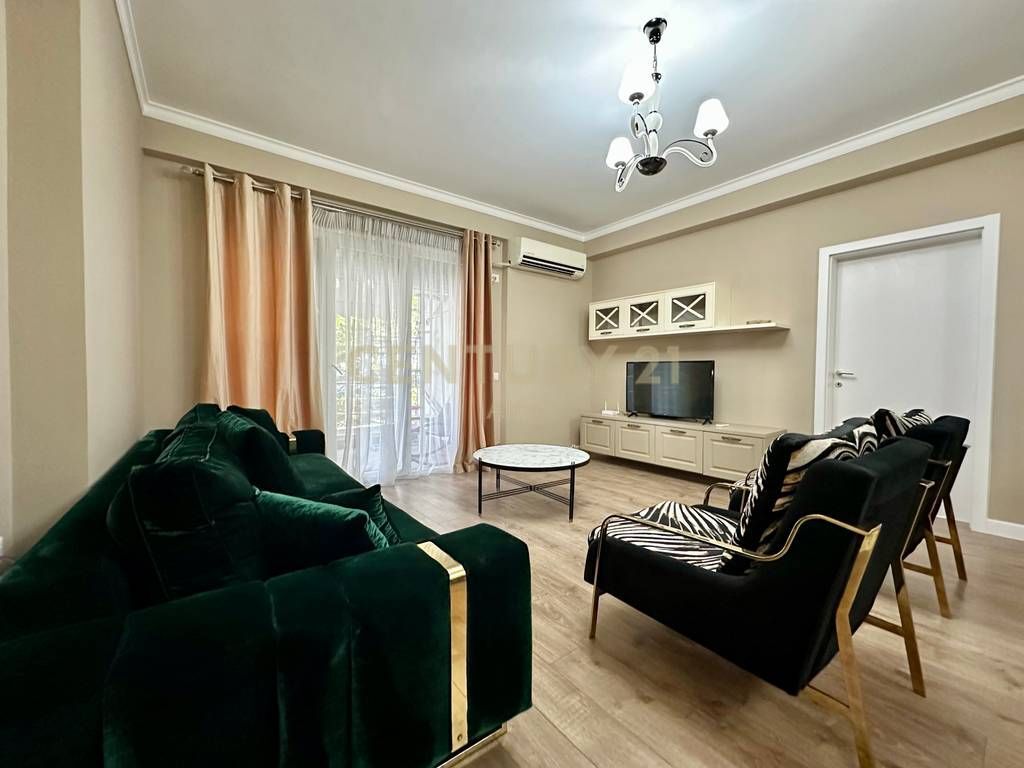 RENT, APARTMENT 3+1+2 with PARKING SPACE, BOTANICAL GARDEN