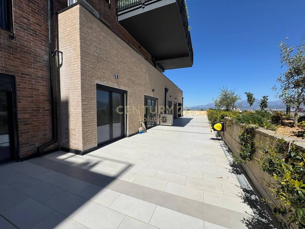 APPARTAMENTO IN AFFITTO 2+1+2 POSTI AUTO PRESSO LA RESIDENZA KODRA E DIELLIT 2!