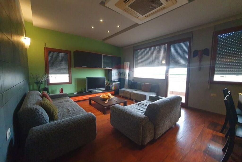 Appartamento - In Affitto - Vila Gold, Tirana(ID: 530221010-2910)