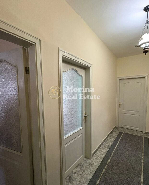 Affitto | Appartamento 2 + 1 | Via Elbasanit | 600 €/mese