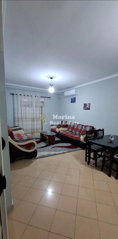 Qera | Apartament 2 + 1 | Fushë (Mëzez) | 350 €/muaj
