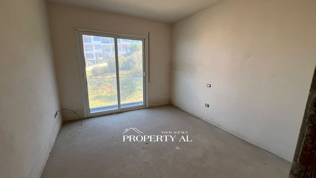 Apartament Per SHitje ne Uji te Ftohte Vlore