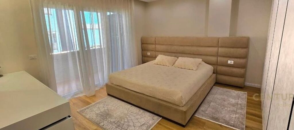 Apartment 2+1+2+🅿️, Dry Lake