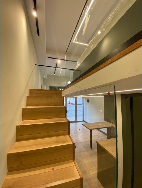 In vendita, Monolocale, Nuovo Maternità