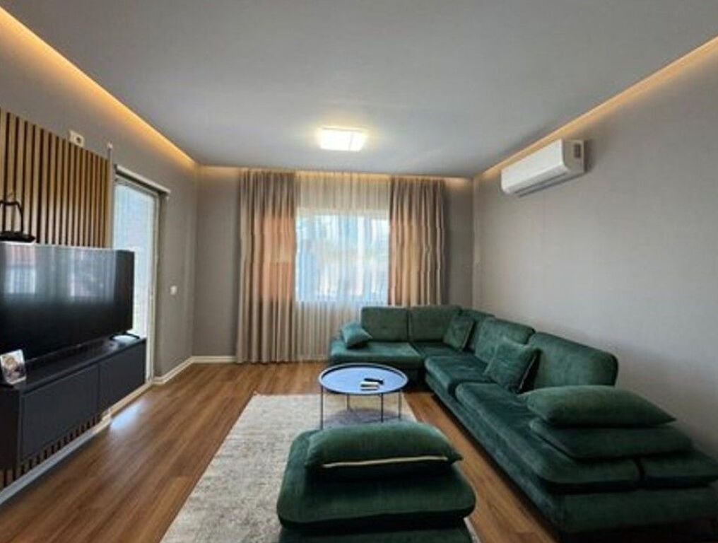 SHITET APARTAMENT 1+1 NE DON BOSKO, PRANE BUJTINES SE GJELIT
