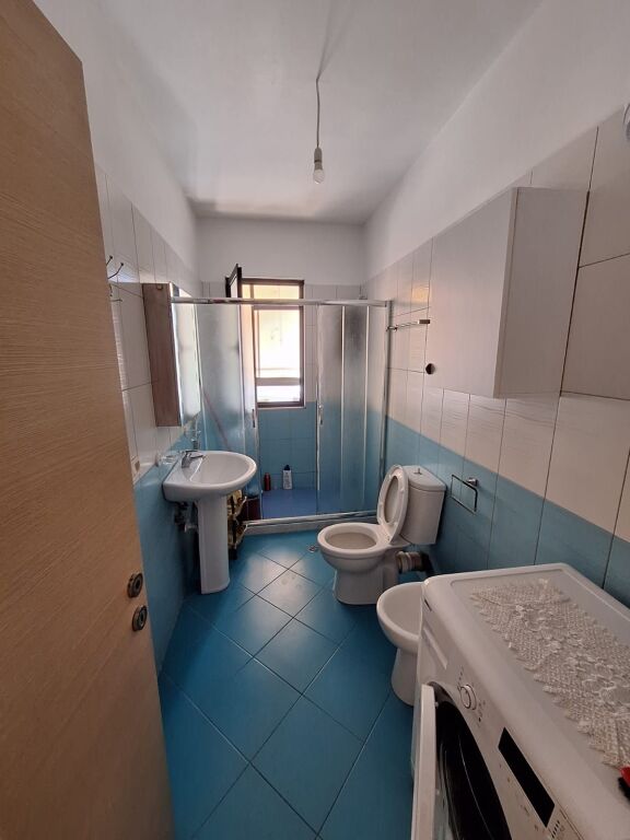 APARTAMENT 2+1 PER QIRA NE MISTO MAME, PRANE KMY