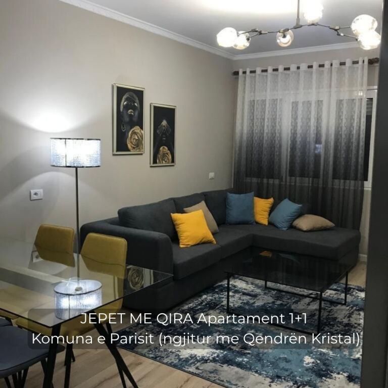 Jepet me qira apartament 1+1 në 📍Komuna e Parisit, ngjitur me Qendrën Kristal.