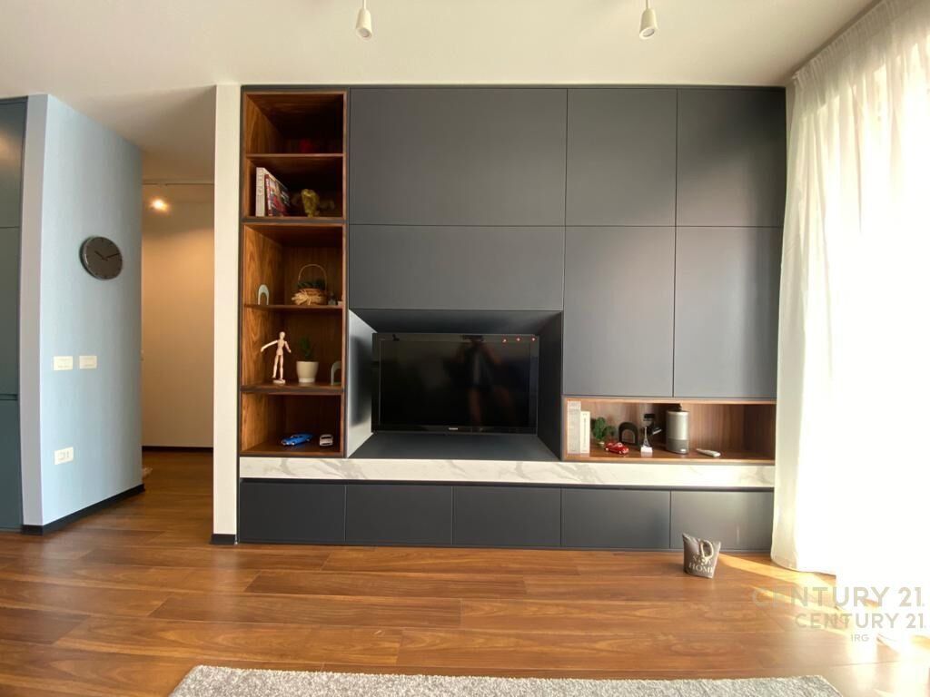 Apartment 1+1 me post parkimi te "Foleja e Gjelber"