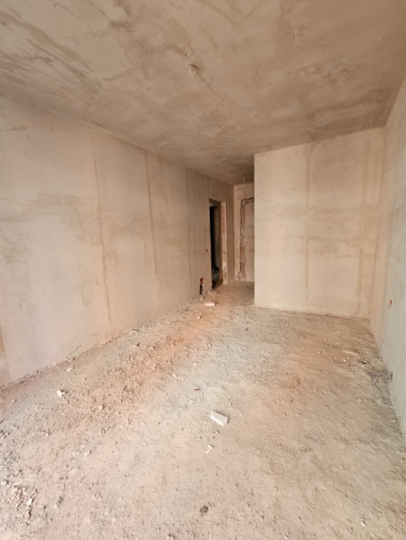 🏡 Shitet Apartament 2+1 – Ringside Residence, Paskuqan