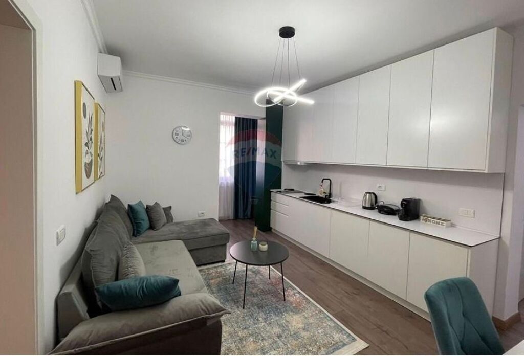 Appartamento 1+1+Balcone In Affitto a 21 Dhjetori ID: 530551001-341