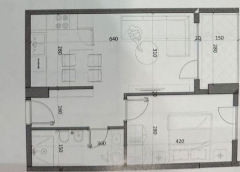 Vanetino 4 MUNDESI PER KESTE KAMEZ