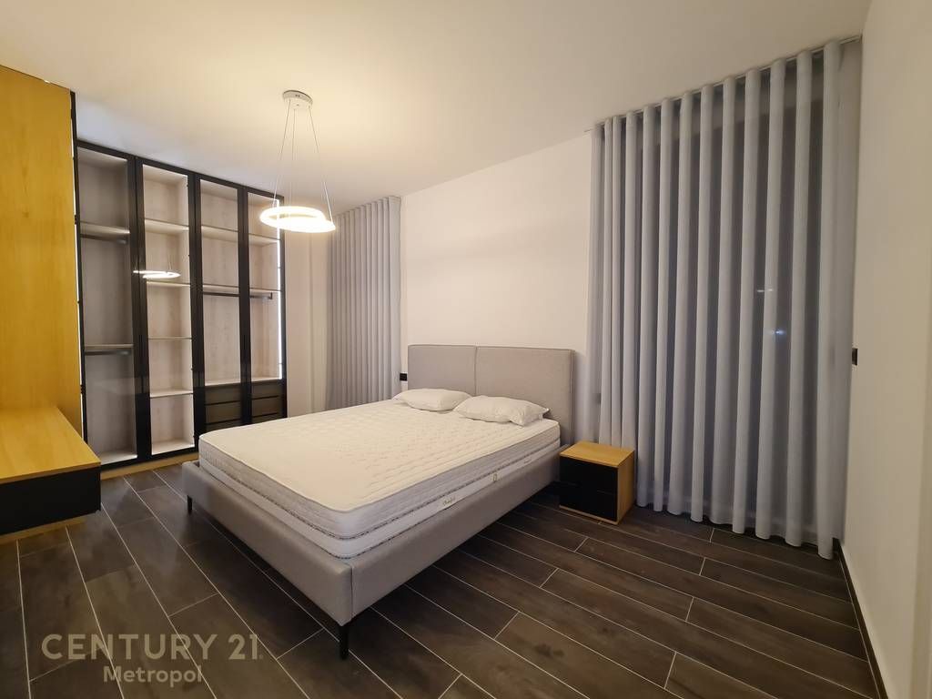 OFROJ PER QIRA APARTAMENT 2+1+2 me Post Parkimi, REZIDENCA SOFIA HILL-TEG!