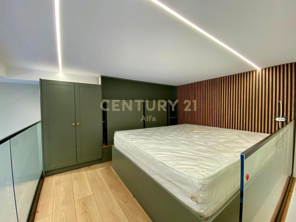 SHESIM, STUDIO LOFT NE XHAMLLIK