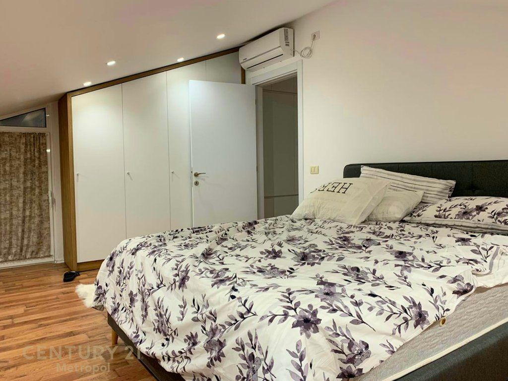 2+1+2+VERANDE PER QIRA PRANE RESTORANT FRESKUT !