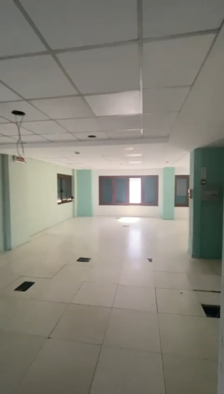 🏢Si affitta unità commerciale di fronte al Complesso Delijorgji❗