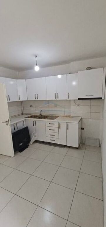 Qera,Apartament,3+1,Xhamlliku,Tirane