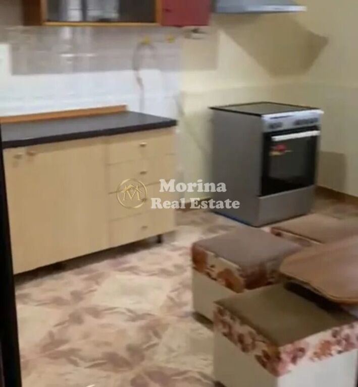 Rent | Private house 2 + 1 | Student City | 350 €/month