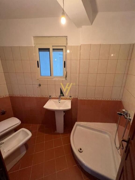 SHITET APARTAMENT 1+1+BLK NE FRESK 110.000 EURO