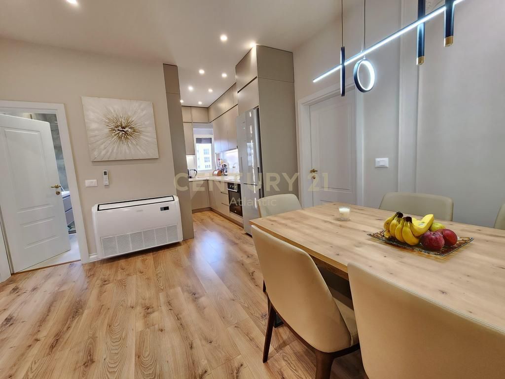 Super Apartament në Shitje – Plazh, Durrës