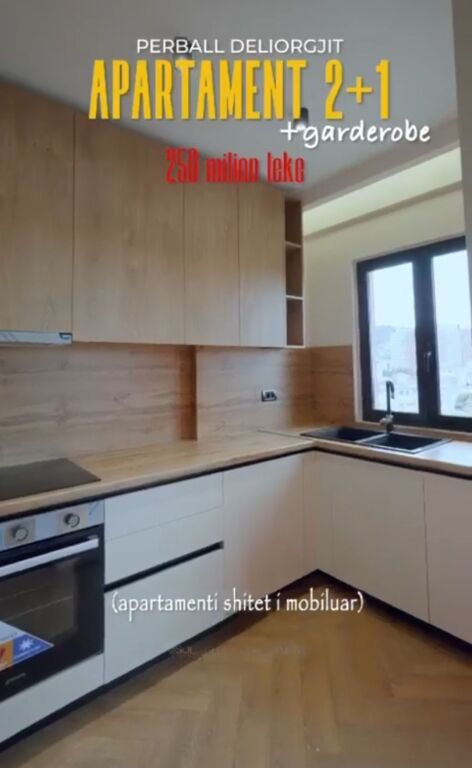 Apartament 2+1 per shitje perballe delijorgjit afer pallatit me shigjeta