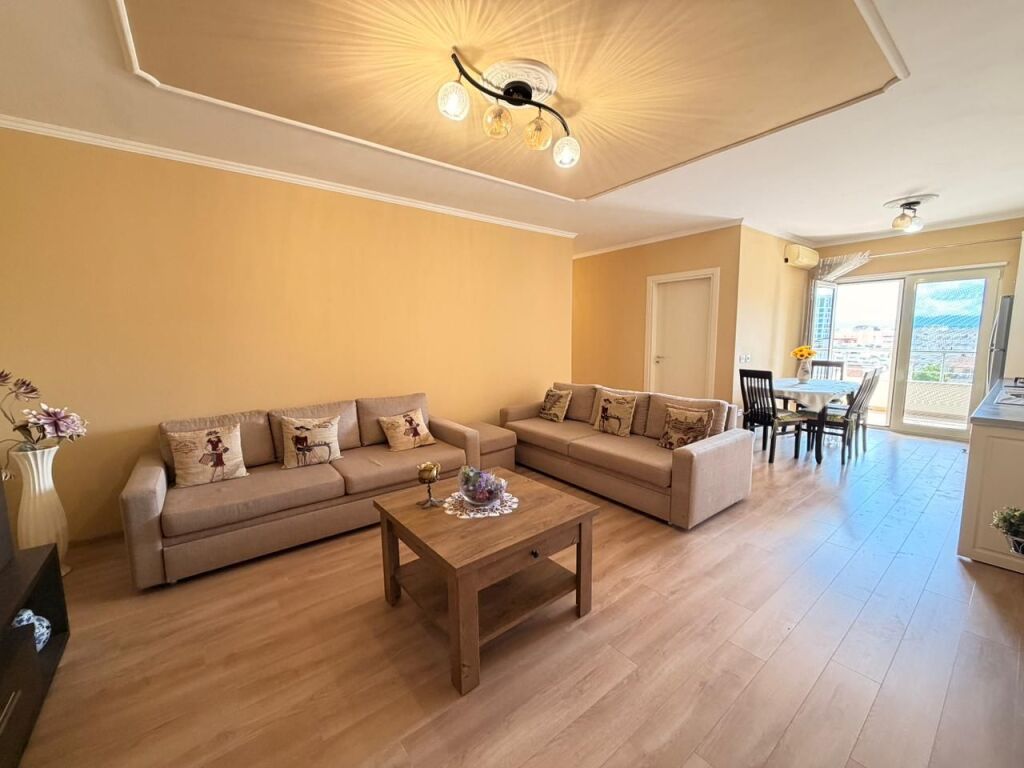 Shitet Apartament 3+1+2 - Ish Fabrika e Bukës, Durrës